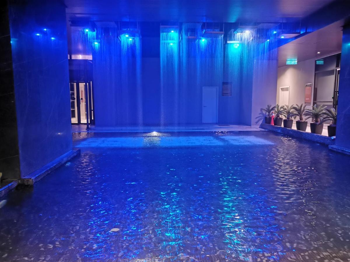 Cozy At Expressionz Netflix, Infinity Pool , Titiwangsa Kuala Lumpur